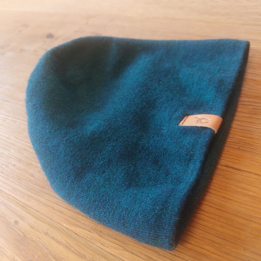 Alpaka Hofladen in Schlüßberg, Mütze aus Alpakawolle nähe Grieskirchen im Shop, www.alpaka-anzengruber.at Wels