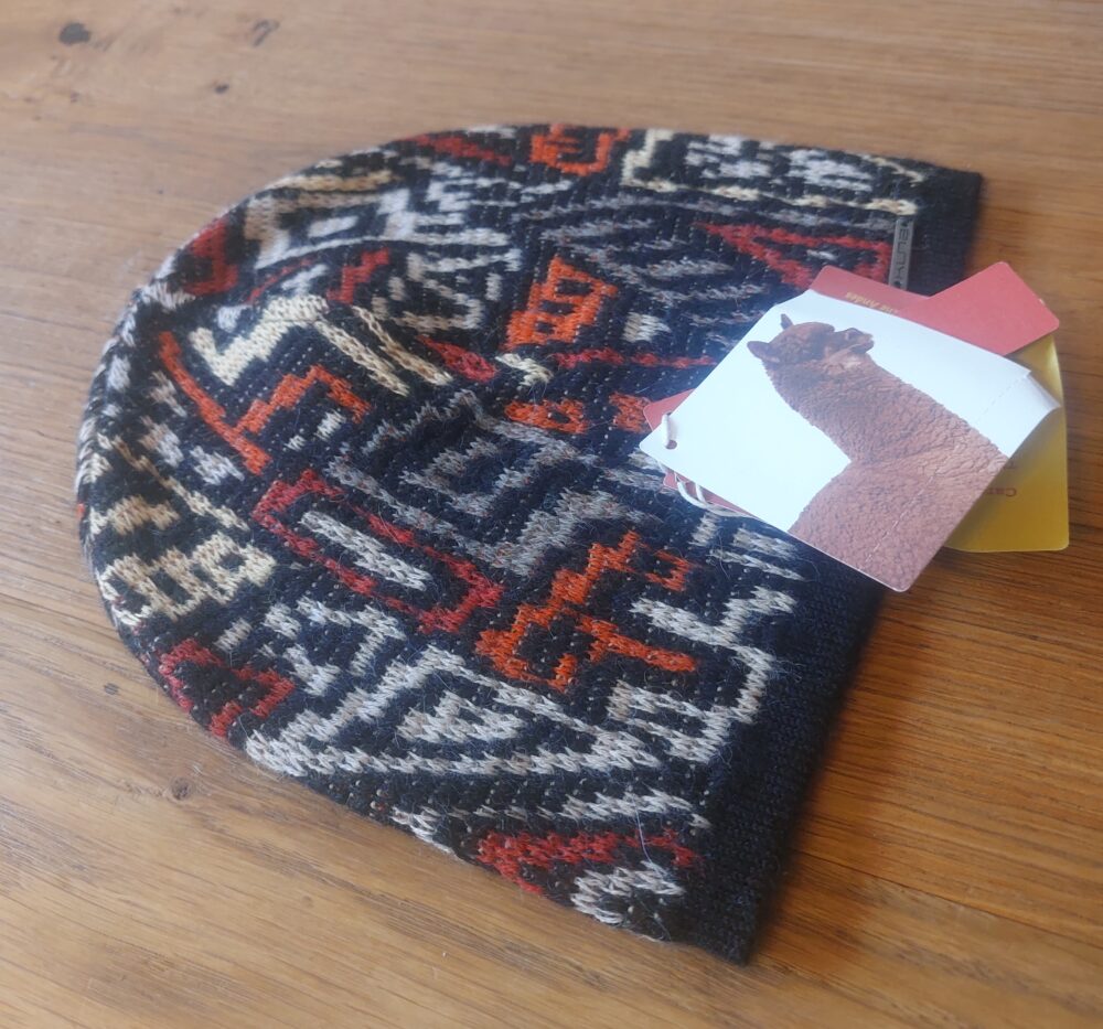 Alpaka Hofladen in Schlüßberg, Mütze aus Alpakawolle nähe Grieskirchen im Shop, www.alpaka-anzengruber.at Wels