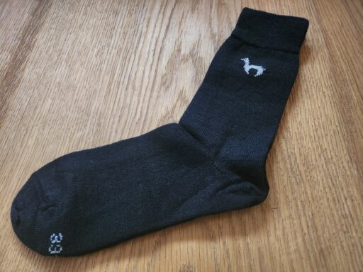 Alpaka Businesssocken aus Alpakawolle erhältlich im Onlineshop oder bei uns im Hofladen in Schlüßlberg.